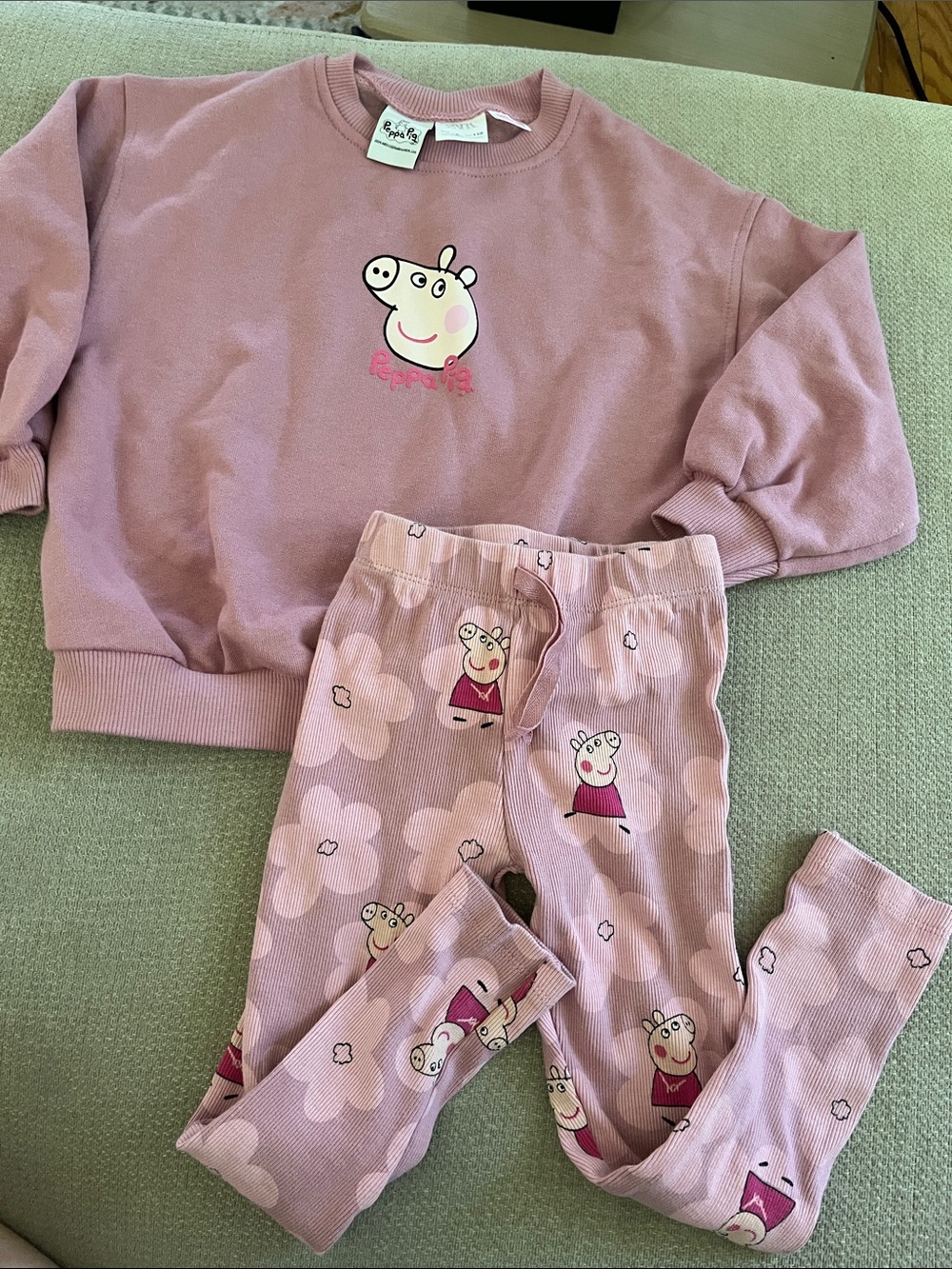 Zara Peppa Pig Mauve Pink Sweat Set Size 5